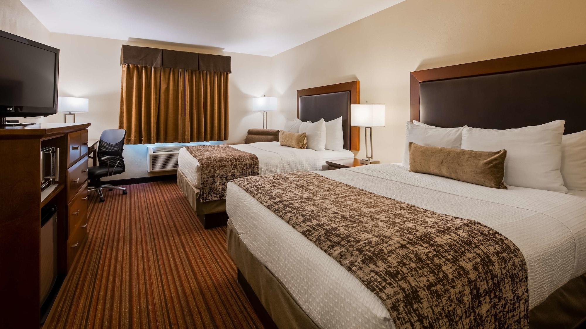 Best Western Plus Sparta Trail Lodge Dış mekan fotoğraf