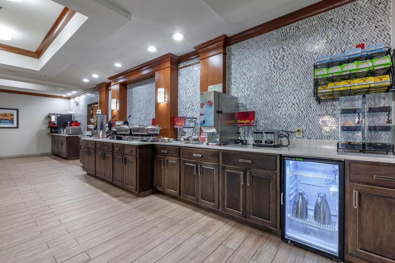 Best Western Plus Sparta Trail Lodge Dış mekan fotoğraf