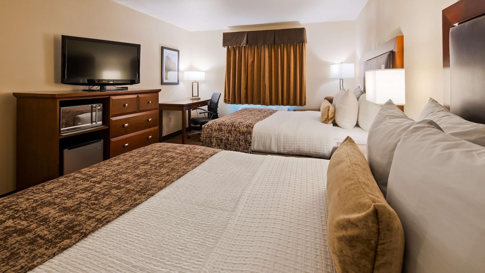Best Western Plus Sparta Trail Lodge Dış mekan fotoğraf