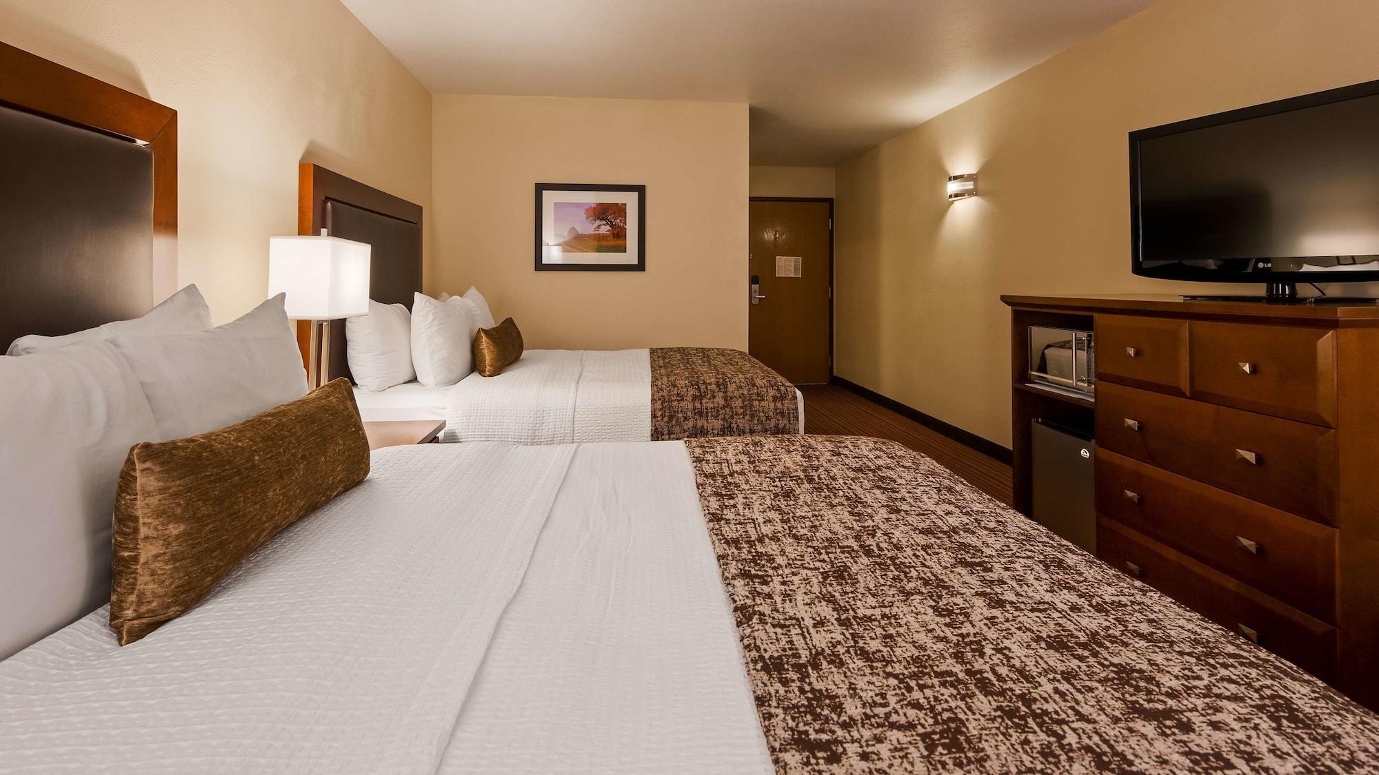Best Western Plus Sparta Trail Lodge Dış mekan fotoğraf
